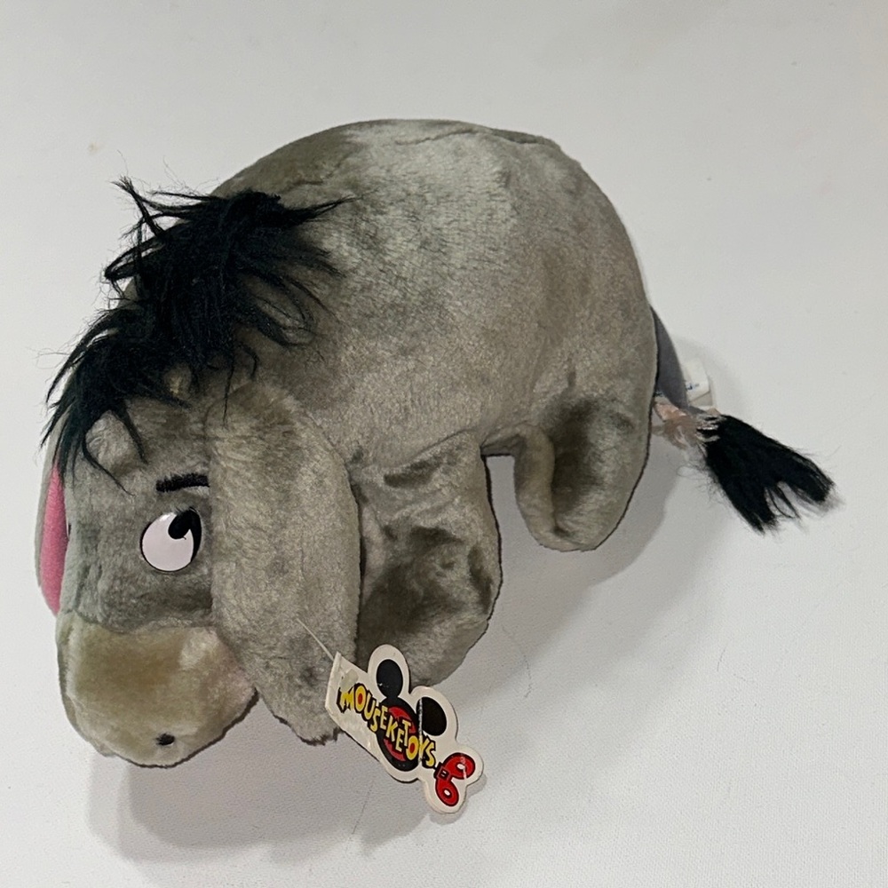 1999 DISNEY POOH VINTAGE EEYORE PLUSH